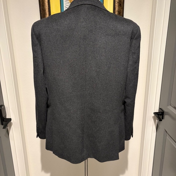 Banana Republic 100% Cashmere Sport Coat - Grey Size 44R - Picture 3 of 7
